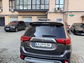 Авто Mitsubishi Outlander 2020 № 8721074