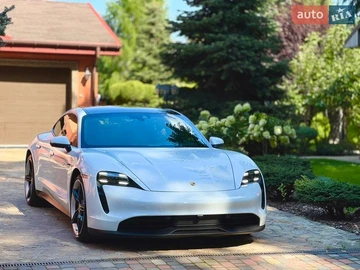 Авто Porsche Taycan 2023 № 8721438