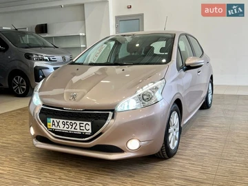 Авто Peugeot 208 2013 № 8722009
