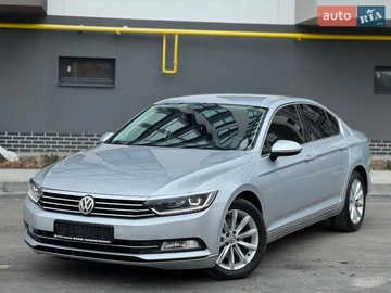 Авто Volkswagen Passat 2017 № 8722217