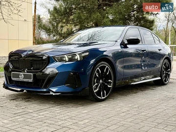 Авто BMW 5 Series 2023 № 8722265