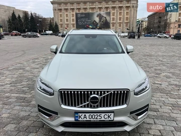 Авто Volvo Xc90 2020 № 8722939