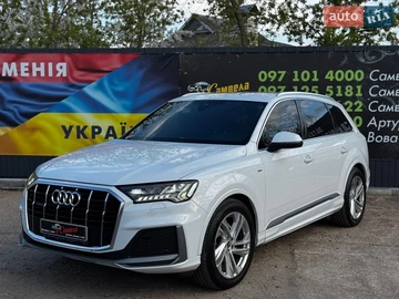 Авто Audi Q7 2021 № 8722943