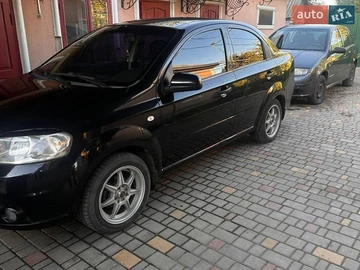 Авто Chevrolet Aveo 2007 № 8722981