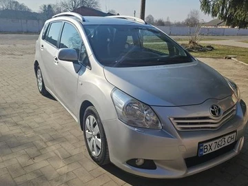 Авто Toyota Verso 2011 № 8723182