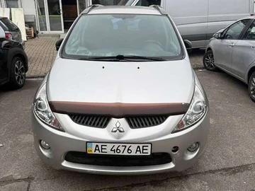 Авто Mitsubishi Grandis 2008 № 8723289
