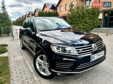 Авто Volkswagen Touareg 2015 № 8723394