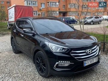 Авто Hyundai Santa Fe 2017 № 8723422