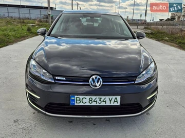 Авто Volkswagen E-Golf 2020 № 8723542