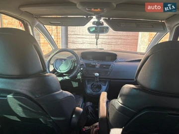Авто Citroen Grand C4 Picasso 2012 № 8723645