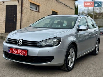 Авто Volkswagen Golf 2010 № 8723648