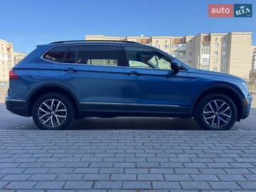 Авто Volkswagen Tiguan 2020 № 8723665