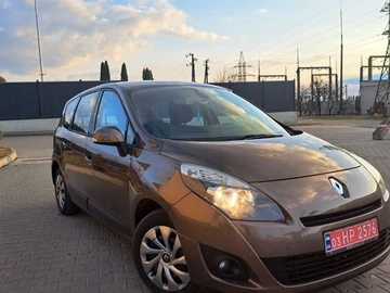 Авто Renault Grand Scenic 2010 № 8724146