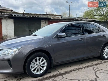 Авто Toyota Camry 2017 № 8724167