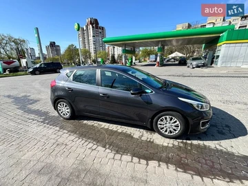Авто KIA Ceed 2017 № 8724171