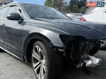 Авто Audi Q8 2019 № 8724183