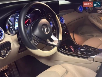 Авто Mercedes Glc-Class 2018 № 8724602