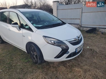 Авто Opel Zafira Tourer 2014 № 8724803