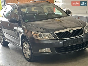 Авто Skoda Octavia 2010 № 8724812