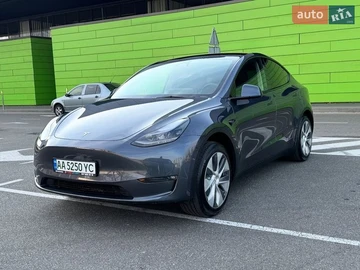 Авто Tesla Model Y 2023 № 8724875