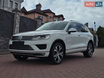 Авто Volkswagen Touareg 2018 № 8724887