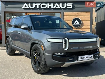 Авто Rivian R1S 2023 № 8724897