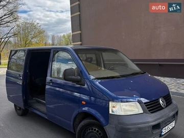 Авто Volkswagen Transporter 2007 № 8725125