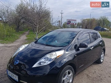 Авто Nissan Leaf 2013 № 8725136
