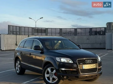 Авто Audi Q7 2007 № 8725150