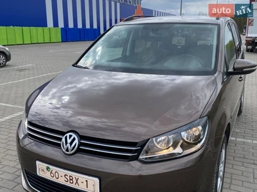 Авто Volkswagen Touran 2012 № 8725169