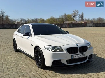 Авто BMW 5 Series 2014 № 8725361