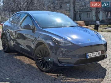 Авто Tesla Model Y 2024 № 8725546
