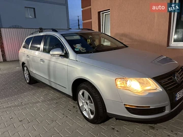 Авто Volkswagen Passat 2009 № 8725777
