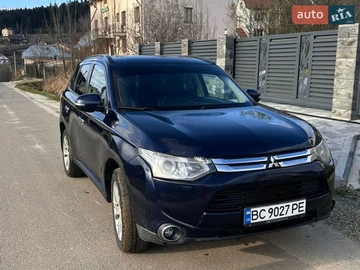 Авто Mitsubishi Outlander 2012 № 8725835