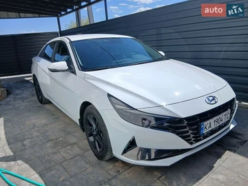 Авто Hyundai Elantra 2022 № 8726053