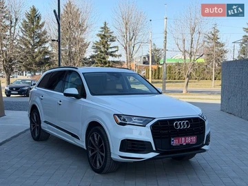 Авто Audi Q7 2020 № 8726080