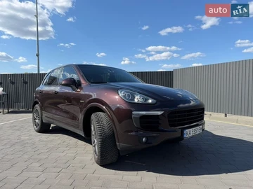 Авто Porsche Cayenne 2017 № 8726219