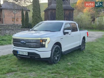 Авто Ford F-150 2023 № 8726222