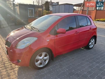 Авто Toyota Yaris 2007 № 8726360