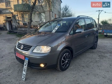 Авто Volkswagen Touran 2006 № 8726411