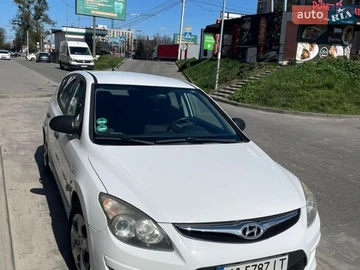 Авто Hyundai I30 2010 № 8726417