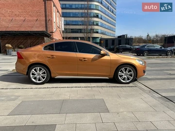 Авто Volvo S60 2010 № 8726439