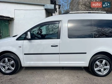 Авто Volkswagen Caddy 2011 № 8726928