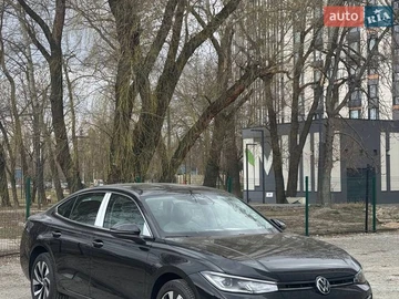 Авто Volkswagen Passat 2025 № 8727064