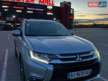 Авто Mitsubishi Outlander 2015 № 8727101