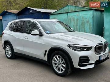 Авто BMW X5 2022 № 8727703