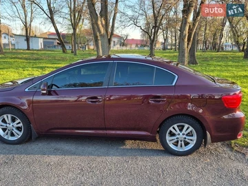 Авто Toyota Avensis 2012 № 8727928