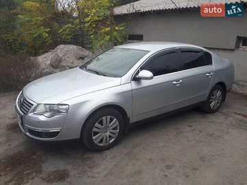 Авто Volkswagen Passat 2008 № 8727931