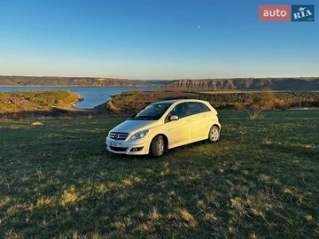 Авто Mercedes B-Class 2011 № 8727934