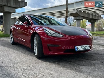 Авто Tesla Model 3 2018 № 8727970